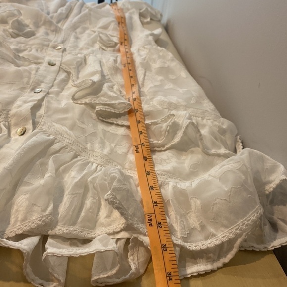 Elegant White Ruffle Dress - Picture 11 of 11